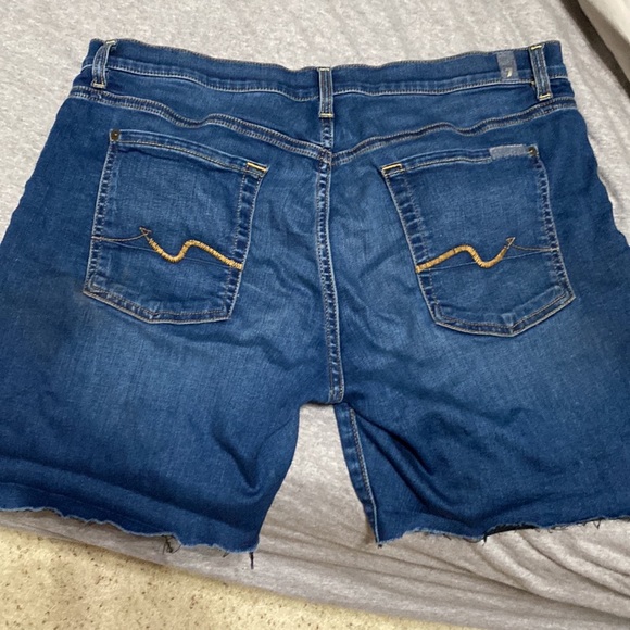 7 for all mankind size 32, custom cut - Picture 3 of 4